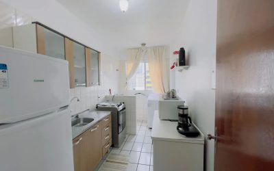 Apartamento com 0m², 2 dormitórios, 1 suíte, 1 vaga, no bairro Centro em Balneário Camboriú para Comprar