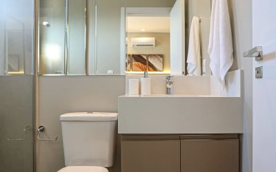 Apartamento com 0m², 3 suítes, 2 vagas, no bairro Meia Praia em Itapema para Comprar
