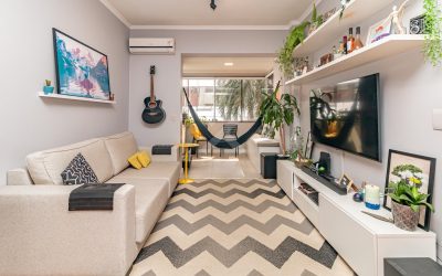 Apartamento com 70m², 2 dormitórios, 1 suíte, 2 vagas, no bairro Mont Serrat em Porto Alegre para Comprar