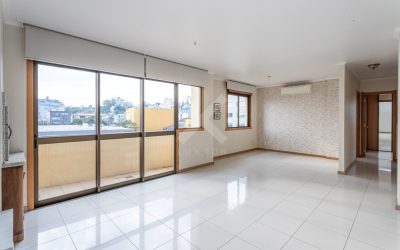 Apartamento com 87m², 3 dormitórios, 1 suíte, 2 vagas, no bairro Passo D Areia em Porto Alegre para Comprar