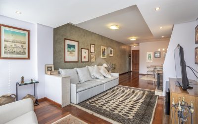 Apartamento com 134m², 3 dormitórios, 1 suíte, 2 vagas, no bairro Chácara das Pedras em Porto Alegre para Comprar