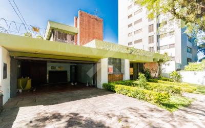 Casa com 1700m², 4 dormitórios, 2 suítes, 4 vagas, no bairro Boa Vista em Porto Alegre para Comprar