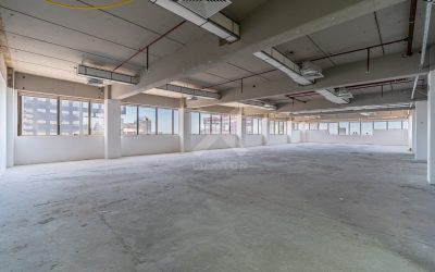 Salas/Conjuntos com 322m², 8 vagas, no bairro Auxiliadora em Porto Alegre para Comprar ou Alugar