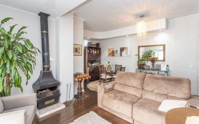 Cobertura com 225m², 3 dormitórios, 1 suíte, 2 vagas, no bairro Cristal em Porto Alegre para Comprar ou Alugar