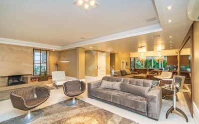 Casa em Condominio com 566m², 3 dormitórios, 3 suítes, 3 vagas, no bairro Boa Vista em Porto Alegre para Comprar ou Alugar