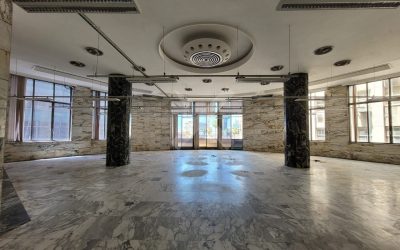 Salas/Conjuntos com 341m², no bairro Centro Historico em Porto Alegre para Alugar
